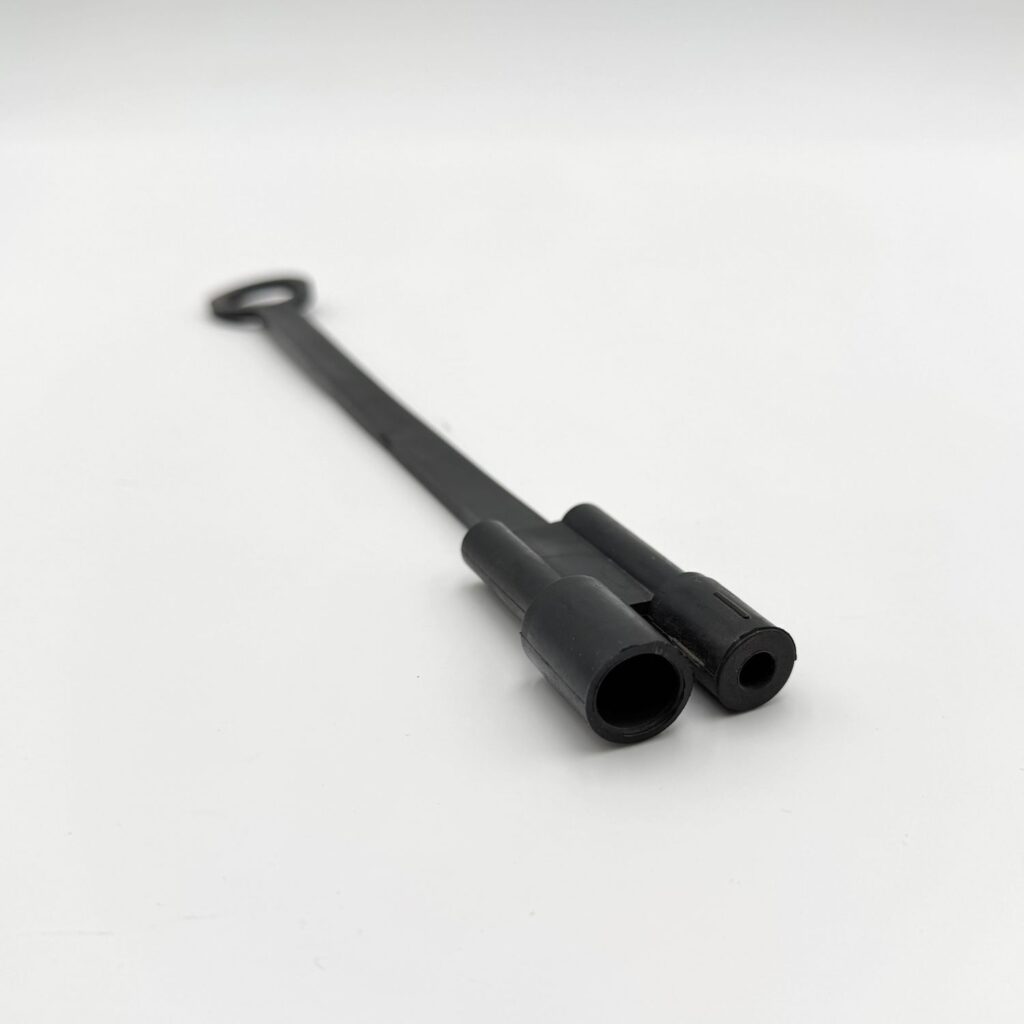 Buyers Salt Spreader Plug 0203300